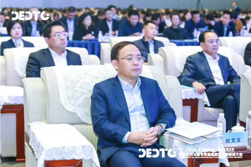 1739345279911390.png image.png